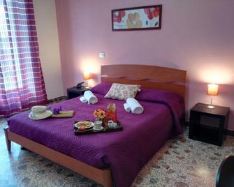B&b Civico 115 - Gaggi - Bedroom