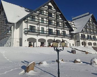 Alpina Lodge Hotel Oberwiesenthal - Oberwiesenthal - Gebäude