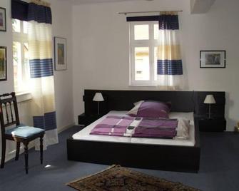 Lovingly renovated half-timbered house with character and comfort - Berneburg - Habitación
