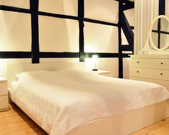 'Friesland' - Large lovely suite - Hannover - Slaapkamer