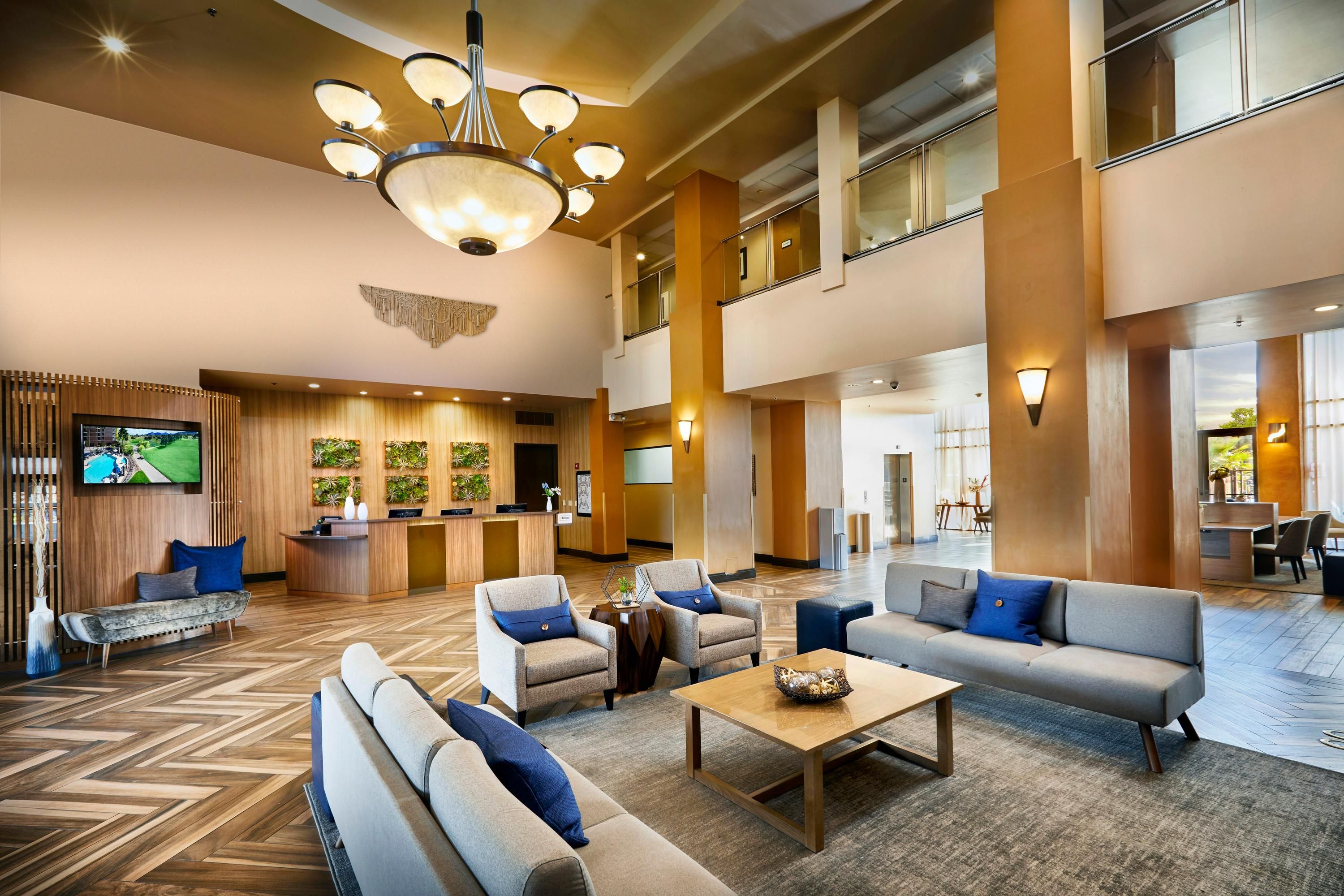 Embassy Suites by Hilton Phoenix Scottsdale - פיניקס - לובי
