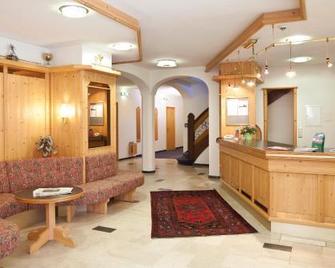 Hotel garni Kappeler-Haus - Oberstdorf - Receptie