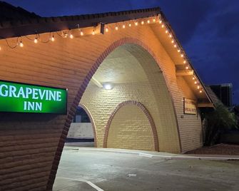 Grapevine Inn - Lodi