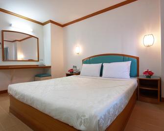 P.A. Place Hotel - Nakhon Sawan - Bedroom