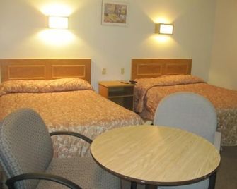 Clarkson Village Motel - Mississauga - Bedroom