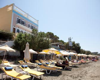Masouriblu Hotel - Masouri - Budynek