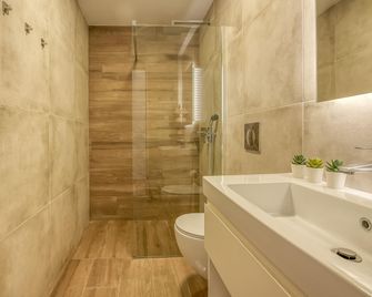 Kaliviani Traditional Hotel - קיסאמוס