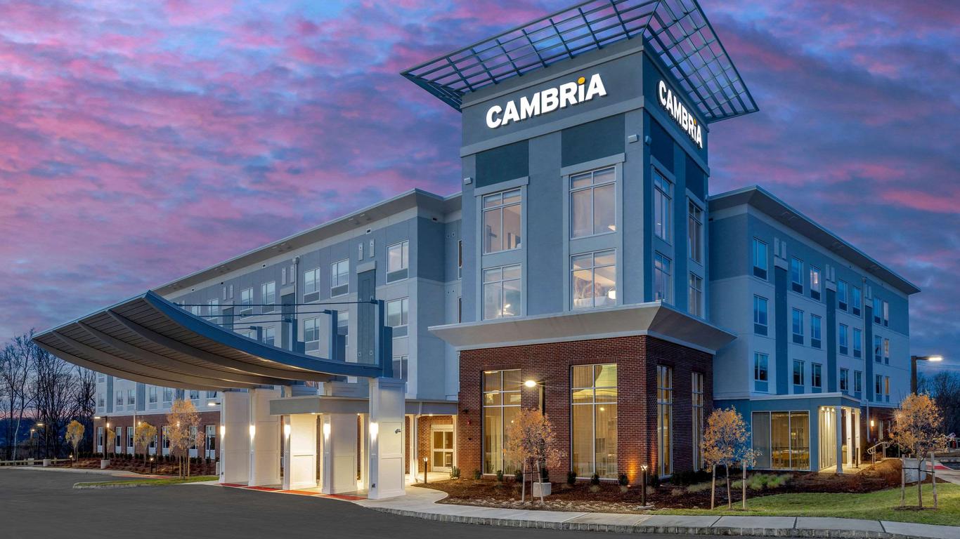 Cambria Hotel West Orange