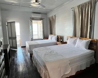 The Ambassador's Terrace - Belize City
