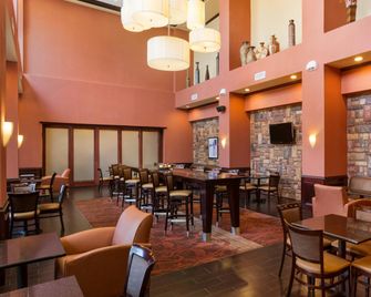 Hampton Inn & Suites Mission - Mission - Restaurante