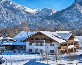 Hotel Sommer-Haus am See - פוסן - בניין