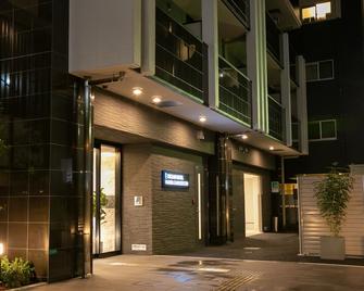 Eslead Hotel Namba Daikokucho - Osaka - Building