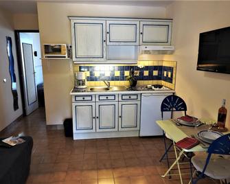 La Villa Les Hespérides - Grimaud - Cuisine