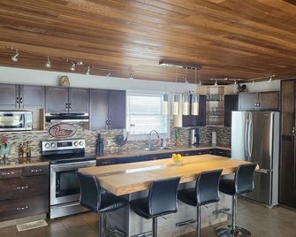 Open space water front haven - Plantagenet - Kitchen