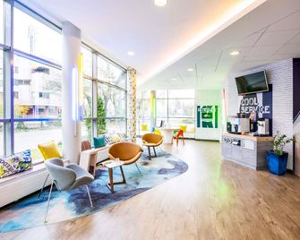 ibis budget Warszawa Centrum - Varsòvia - Vestíbul