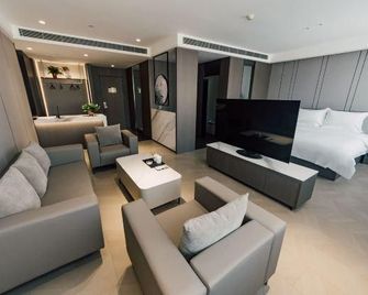 Tianyuan Business Hotel - Baoji - Living room