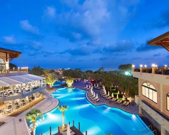 Papillon Zeugma Relaxury - Belek - Pool