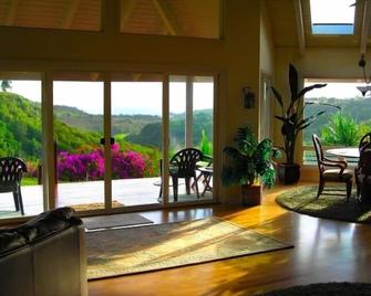 As Seen On Tv- Rated #1 Northshore Rental/Retreat With The 'Wow' Factor - Kilauea - Patio