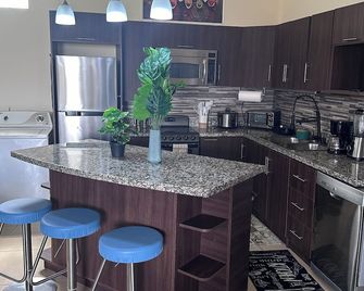 Condominio Llamas Del Bosque - San José - Cocina