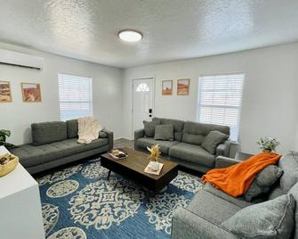 Cozy 1-bedroom apartment in charming Portales. - Portales