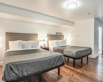 The Greens Hotel - Del Paso Blvd - סקרמנטו - חדר שינה