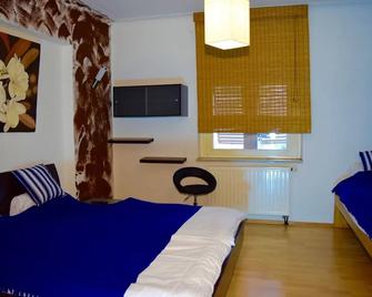 Ab Apartments - Apartments Klingenstrasse - Stuttgart - Habitación