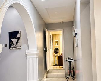 Avana Court Ile-Ife - Ile Ife - Hallway