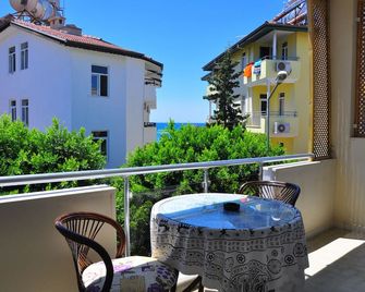 Delphin Apart Hotel - Side - Μπαλκόνι