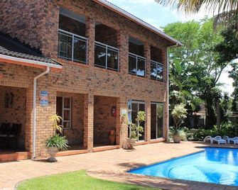 Duneside Guest House - Richards Bay