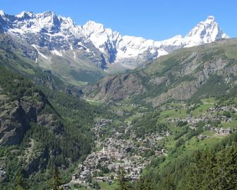 Miramonti - Valtournenche - Outdoor view