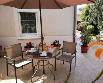 Le Mimat - Jardin - Wifi - Parking - Mende - Patio