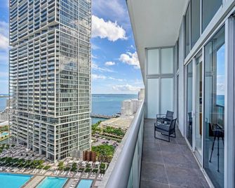 Icon Brickell Residences - Miami - Balcón