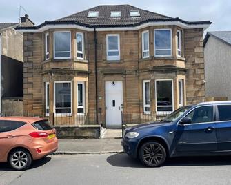 Elder Park Apartments - Glasgow - Gebouw