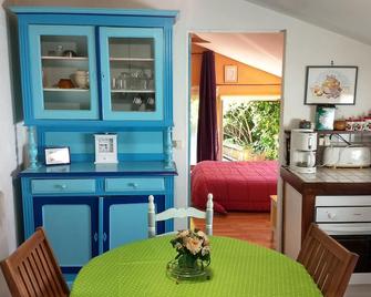 40m2 1st floor apartment, near the center of Saumur - Saumur - Dining room