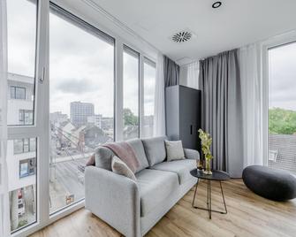 Limehome Mönchengladbach Fliethstraße - Mönchengladbach - Living room