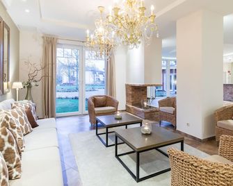 Strandhafer Aparthotel - Rostock - Lounge