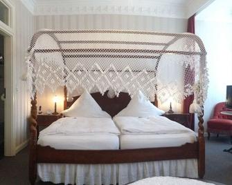 Hotel Goldener Löwe - Kevelaer - Habitación