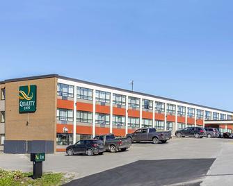 Quality Inn Corner Brook - Corner Brook - Edificio