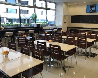 Toyoko Inn Matsumoto eki Higashi guchi - Matsumoto - Restaurant