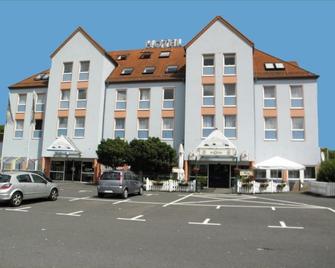Parkhotel Schotten - Schotten - Edificio