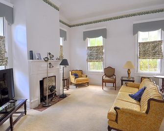 Manor At Berkeley Springs - Berkeley Springs - Huiskamer