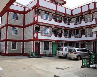 Furnished Apartments In Nairobi 14km Fro - Embakasi - Building
