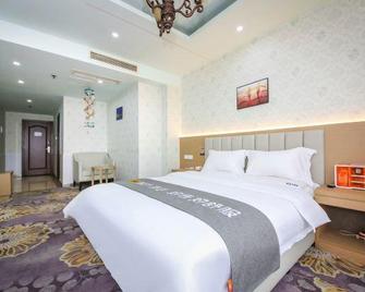 Deyang Liansheng Hotel - Deyang - Schlafzimmer