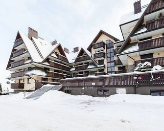 Apartamenty Sun & Snow Pardalowka - Zakopane - Bygning