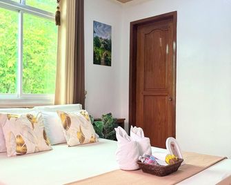Buena's Haven Travelodge - El Nido