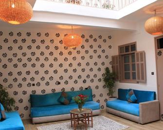 Corner Hostel Marrakech - Adults Only - Marrakech - Living room