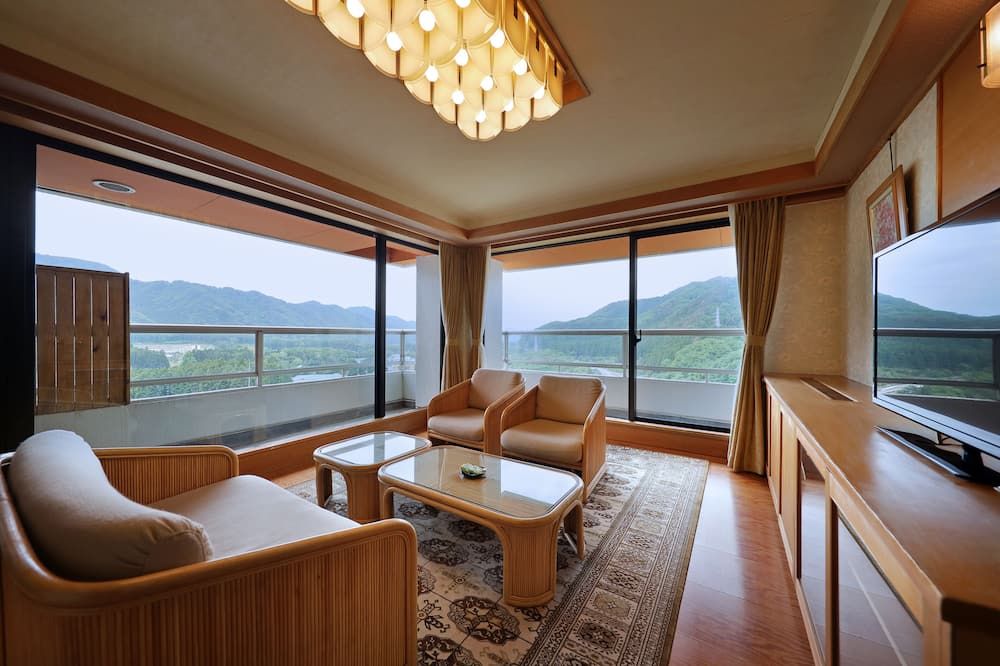 Hotel Sunshine Kinugawa - Nikkō - Wohnzimmer