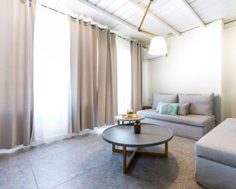 Lemon Tree House - Karpathos - Sala de estar