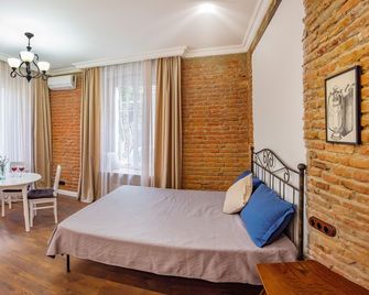 H&B apartments Beridze - Tiflis - Schlafzimmer