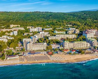 Prestige Hotel & Aquapark - Golden Sands - Outdoor view